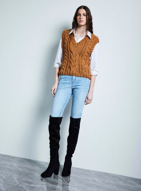 Sweater Cuello V Trenzado con Lana Hecho a Mano-5