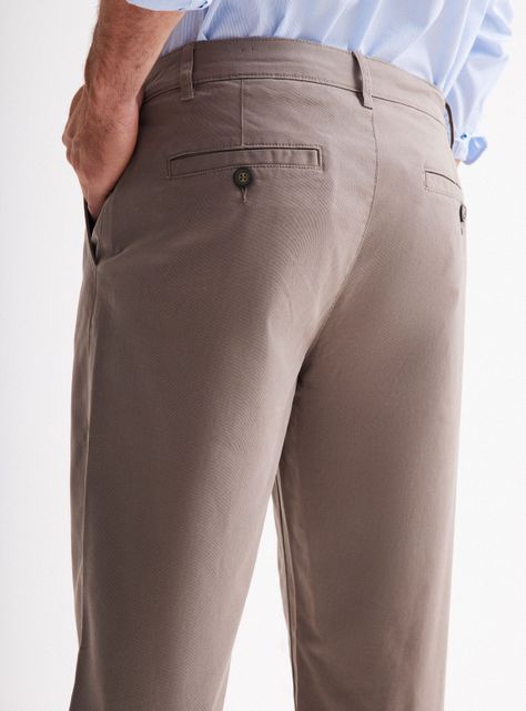 Pantalón Diseño Chino Twill Regular Fit-3