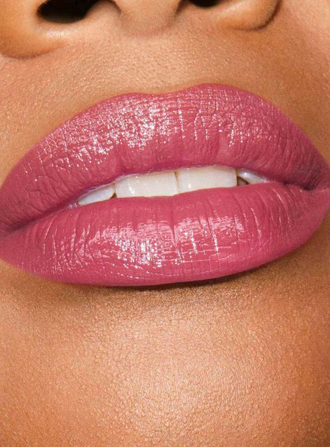 Labial Pure Color Explicit Slick Shine Lipstick Out Of Time 0.7 g-1