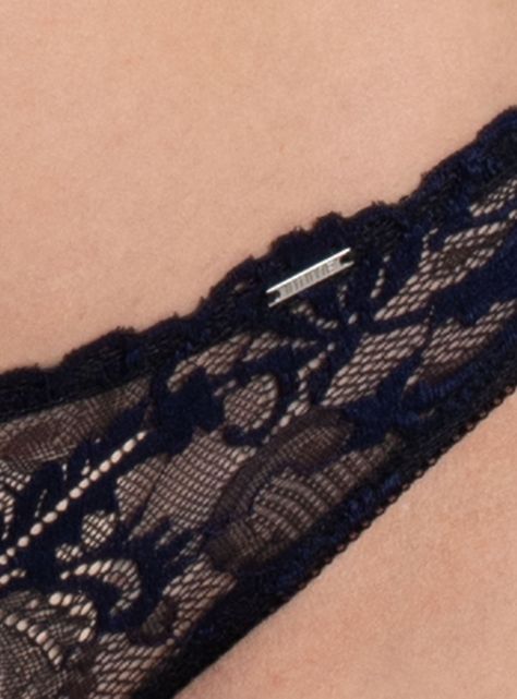 Bikini Microfibra Encaje Parte Liso-3