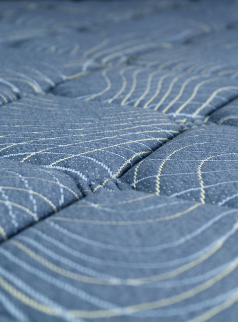 Cama Europea Merci King + Respaldo Acolchado-2