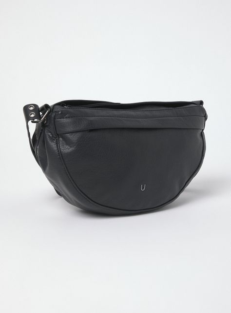 Cartera Tipo Banano Ojetillos-3
