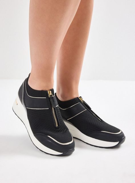 Zapatilla Urbana Cuña con Cierre Mujer-0