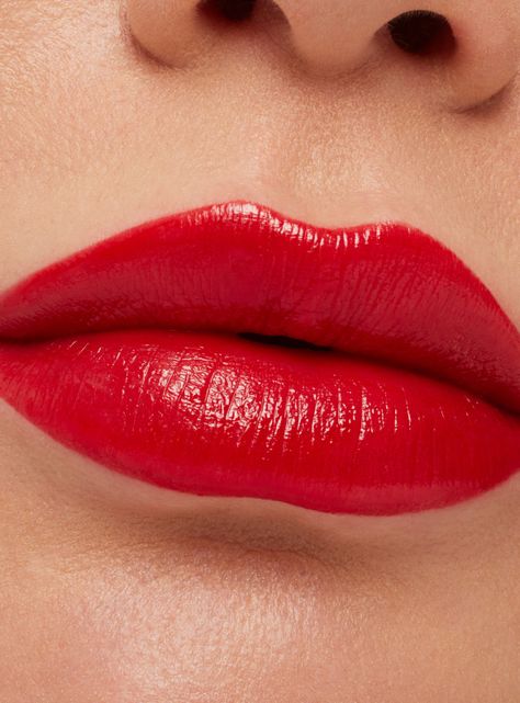Macximal Satin Lipstick Centre Of Attention 3.5 g-1