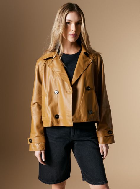 Chaqueta Trench Crop de Cuero Colaboración María Pombo-0