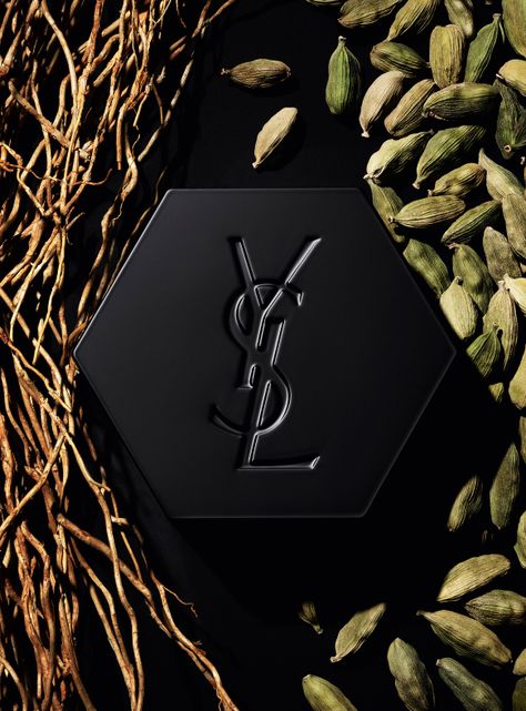 Perfume Yves Saint Laurent La Nuit de L'Homme EDT 200 ml-2