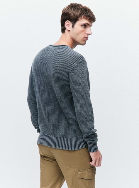 Sweater Rolled with acyd wash-1