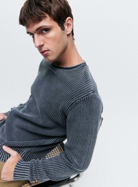 Sweater Rolled with acyd wash-2
