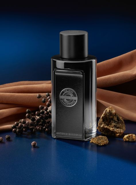 Set Perfume The Icon EDP Hombre 100ml + Desodorante 150ml-3