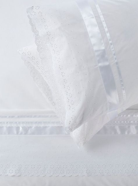 Sábanas 2 Plazas Nina Herrera 220 Hilos Broderie Blanco-0