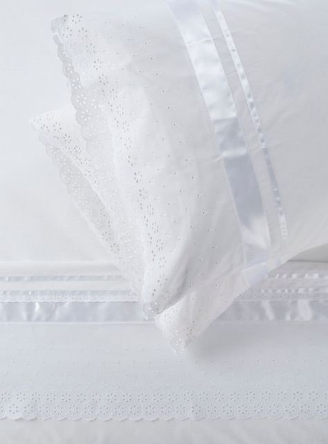 Sábanas King Nina Herrera 220 Hilos Broderie Blanco-0