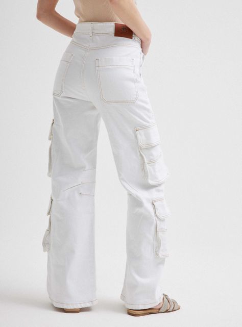 Jeans Cargo Bolsillos Tiro Medio-1