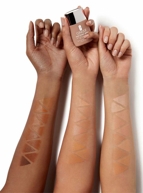 Base Clinique Maquillaje Even Better Glow Light Reflecting Makeup SPF 15 CN 70 Vanilla-5