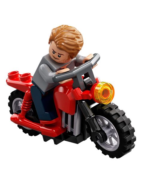 Persecución en Moto del Dinosaurio Atrocirraptor-2