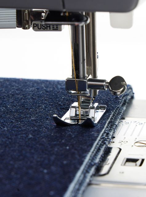Máquina de Coser 4423 Facilita Pro-5