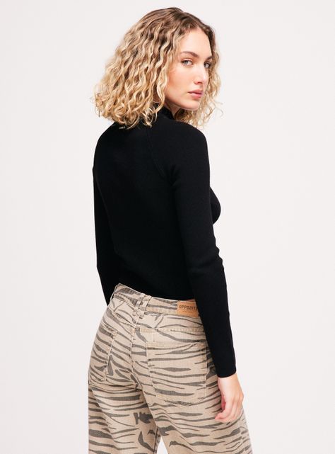 Sweater Detalle Bordado-1