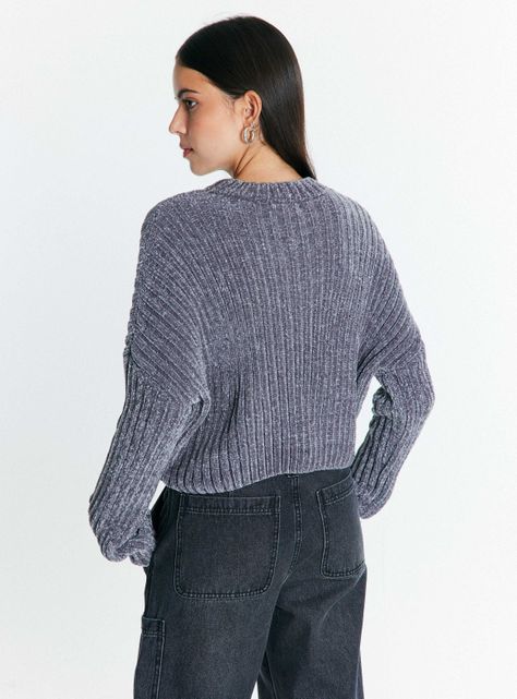 Sweater Cuello Redondo con Apertura-1