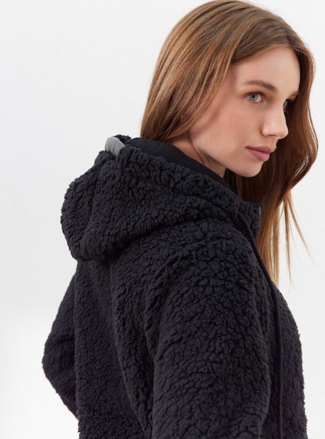 Chaqueta Detalles en Cuerina-3