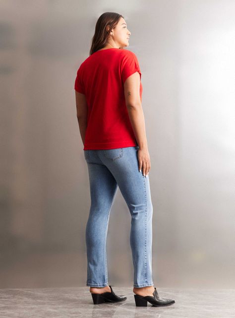 Polera con Aplicación en Escote-5