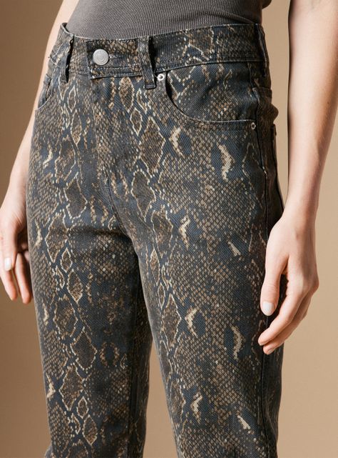 Jeans Animal Print y Lavado Colaboración María Pombo-2