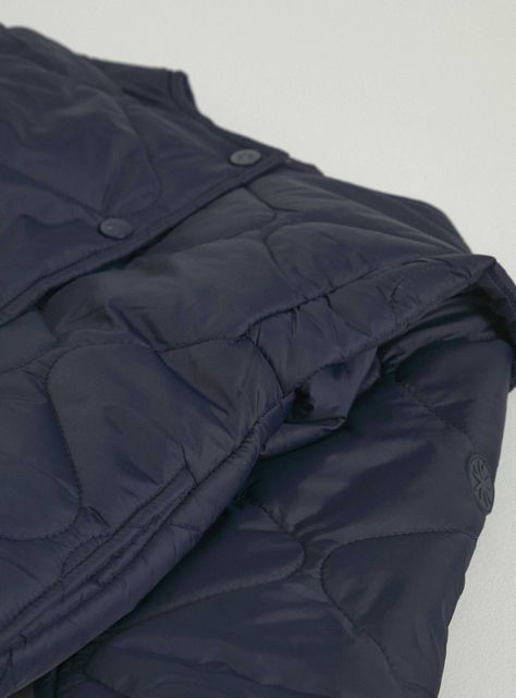 Parka Diseño Acolchado, Detalle en Hombros-2