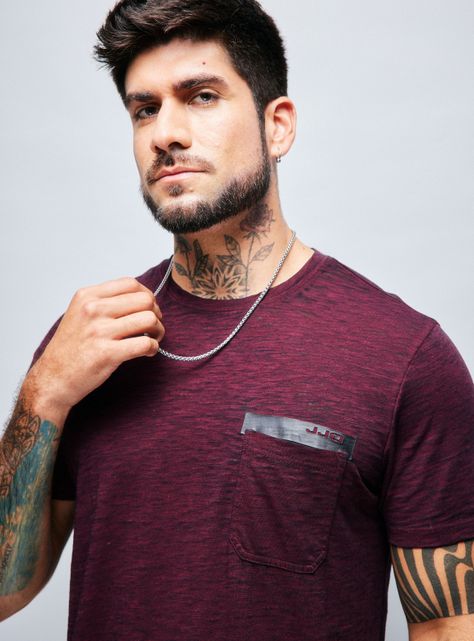 Polera Long Fit Tela Desgastada con Bolsillo-2