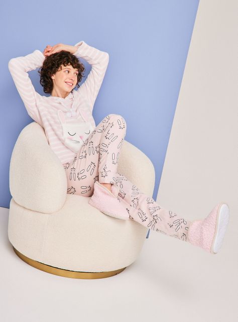 Pijama Capucha Pompón Aplicación Bordado-4
