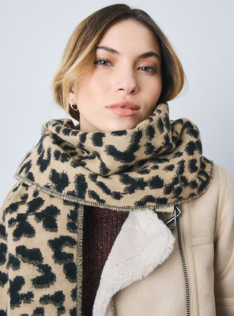 Bufanda Tejido Jacquard Diseño Animal Print-1