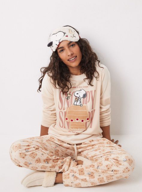 Pijama Largo Terciopelo Snoopy-4