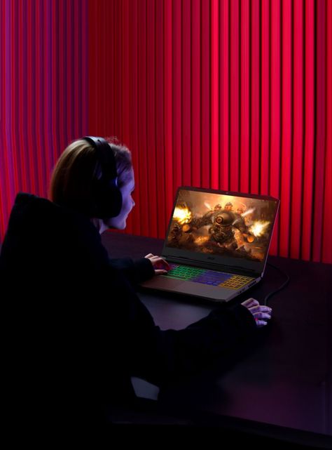 Notebook Gamer Nitro 5 AN515-57-7016-1 Intel Core i7 11800H NVIDIA GeForce RTX 3060 6GB 16GB RAM 512GB SSD-7