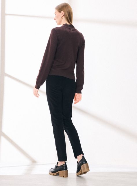 Pantalón de Cotelé Fino Slim Fit-5