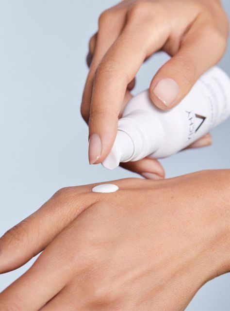 Fotoprotector Capital Soleil UV-AGE Daily Edición Limitada 40 ml Vichy-4