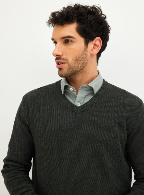 Sweater Regular Cuello V-2