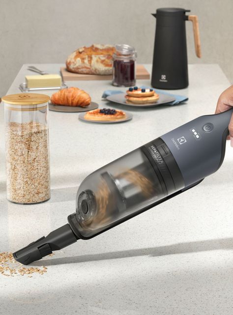 Aspiradora Vertical Inalámbrica 90W ERG019-8