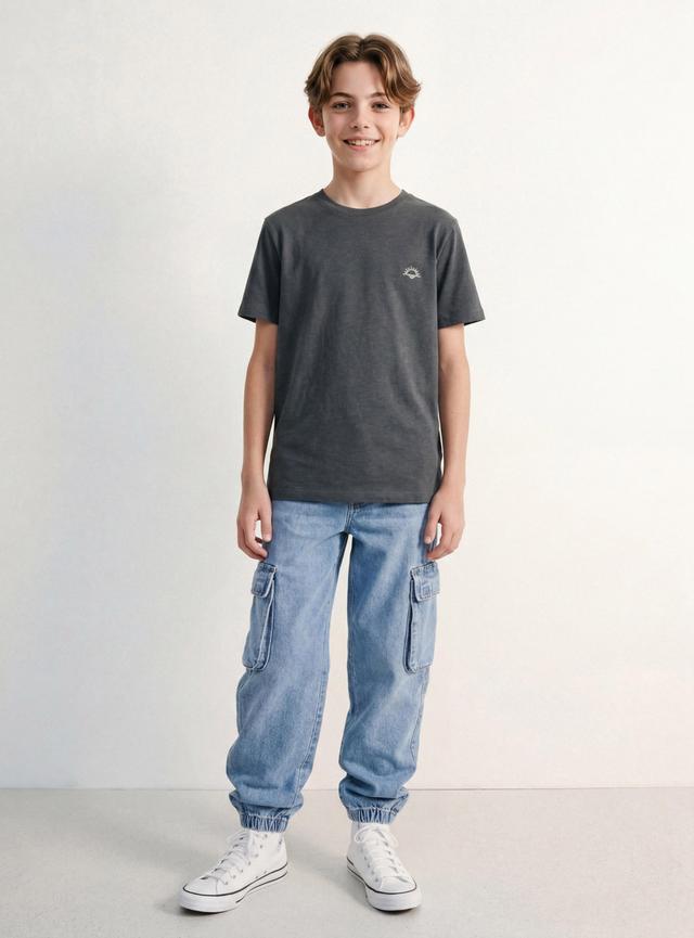 427
