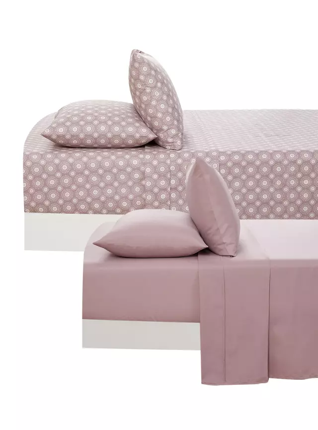 692