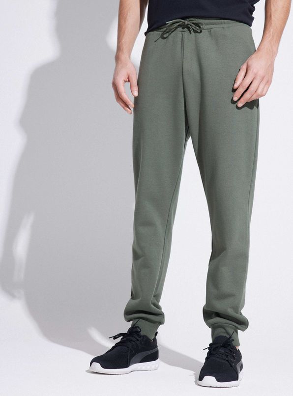 Verde Oscuro