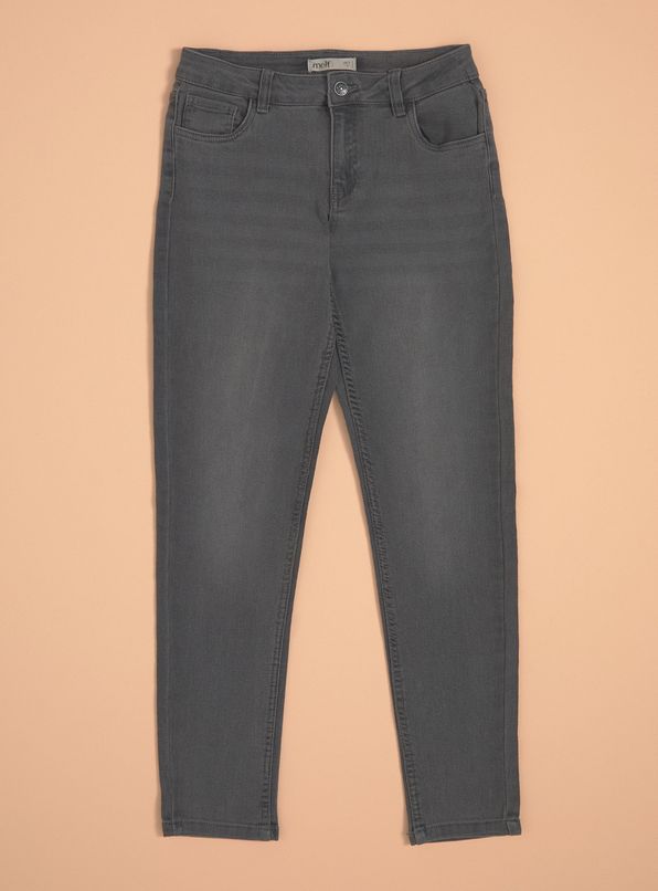 Gris Oscuro