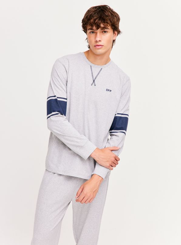Gris