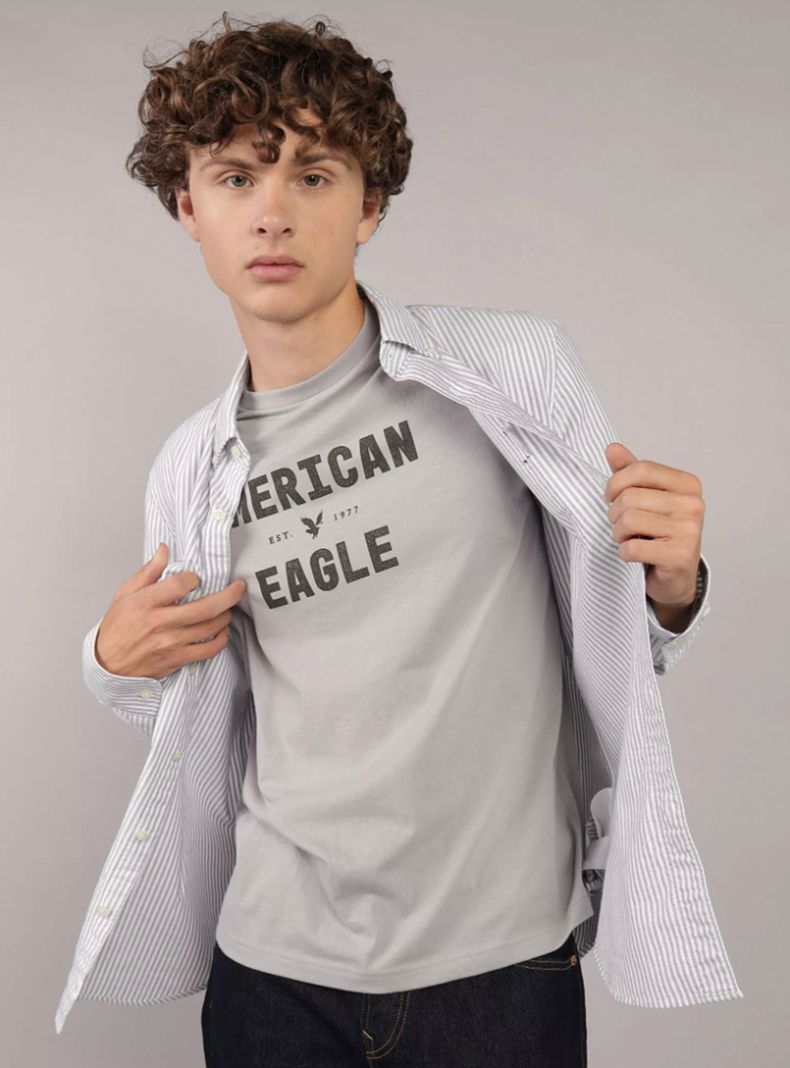 Camisa AE Oxford Slim Fit de Color Liso con Botones