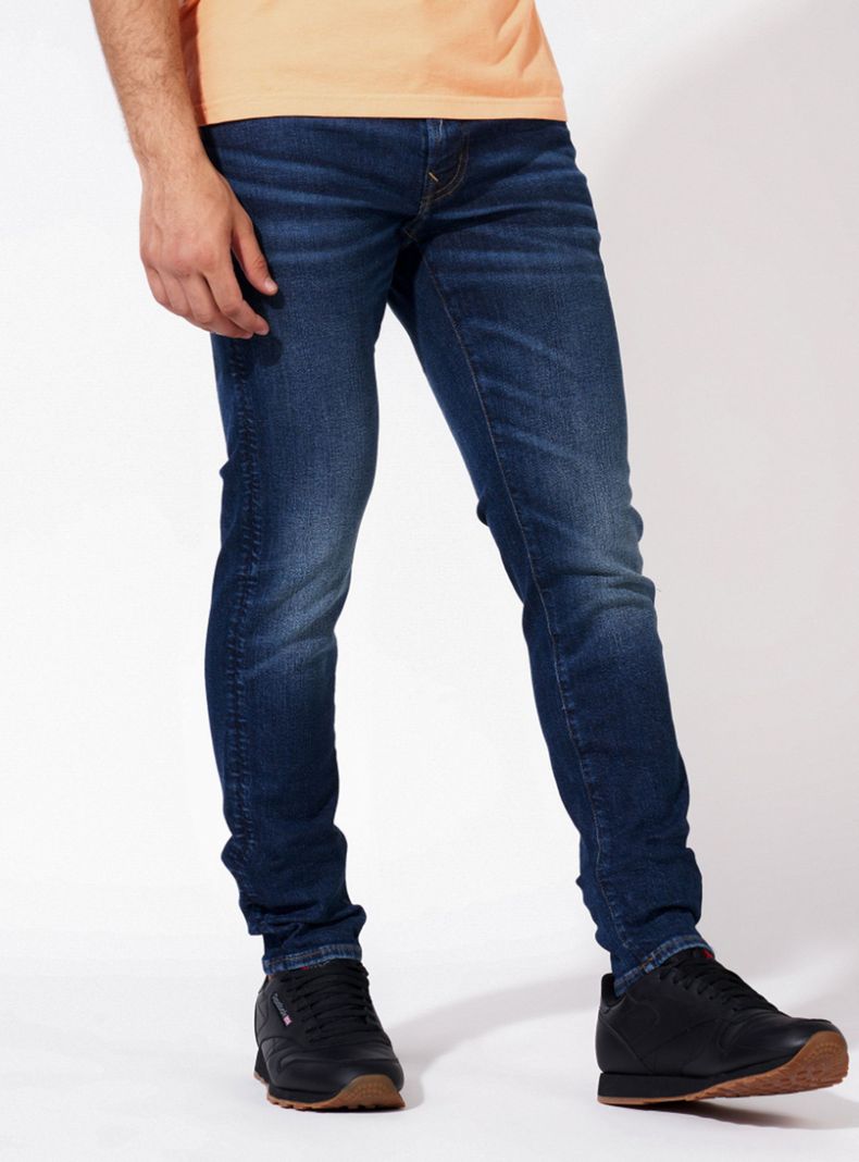 Jeans AE Athletic Ajustado