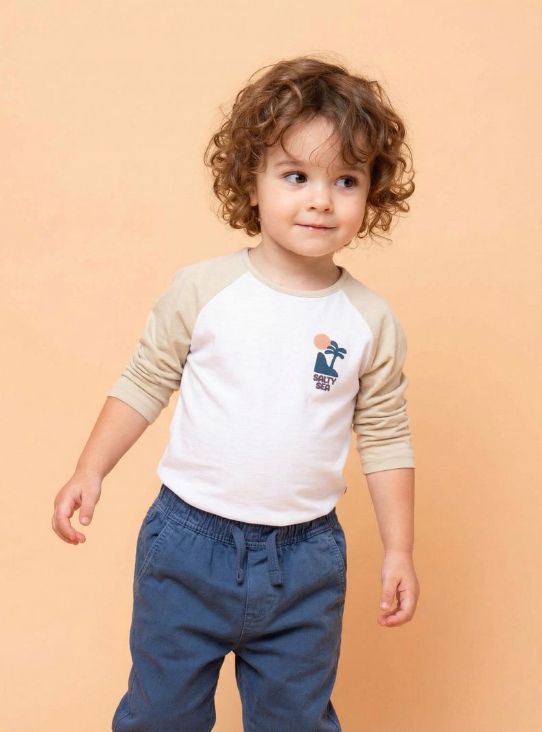 Polera Bicolor Estampado Pequeño