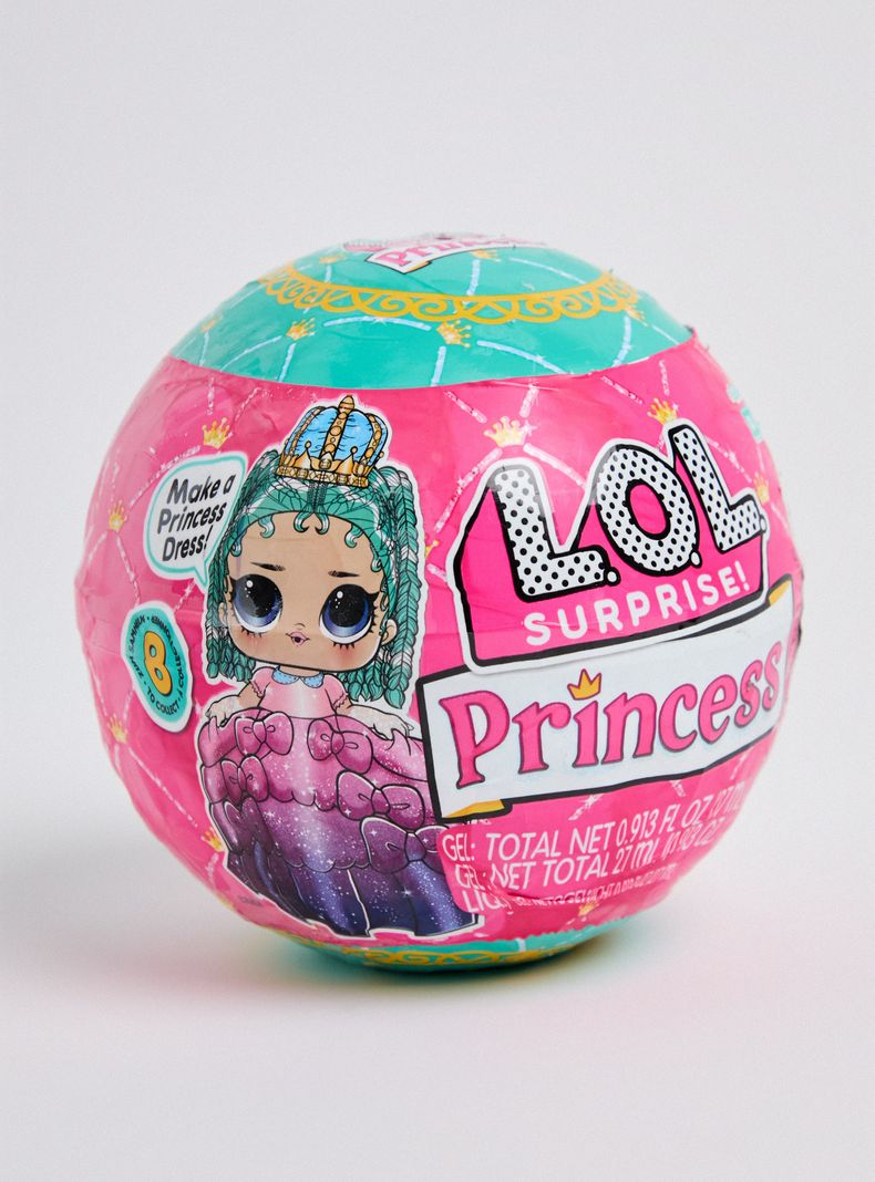 L.O.L. MUÑECA SORPRESA PRINCESA TOTS