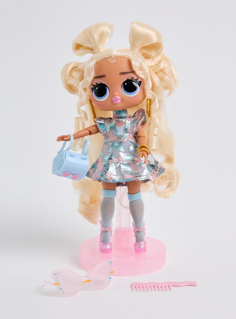 Muñeca Sorpresa Tweens Core Doll Olivia Flutter