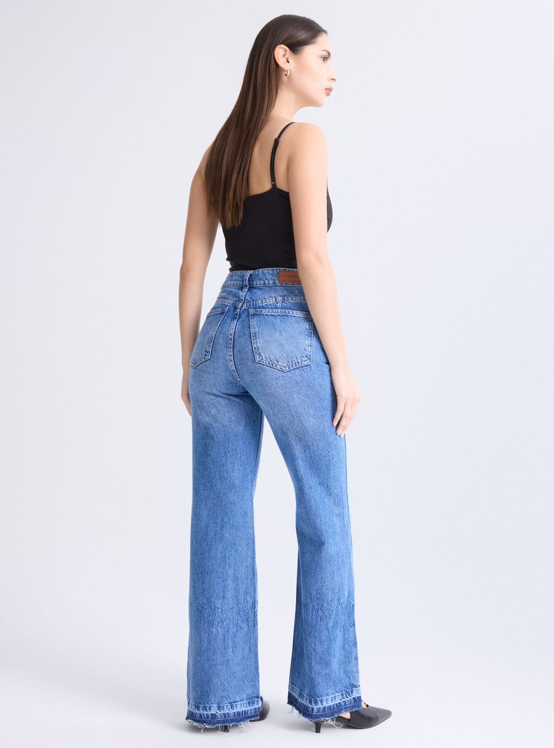 Jeans Wide Leg con Basta Descosida y Push Up Invisible JJO | Paris.cl