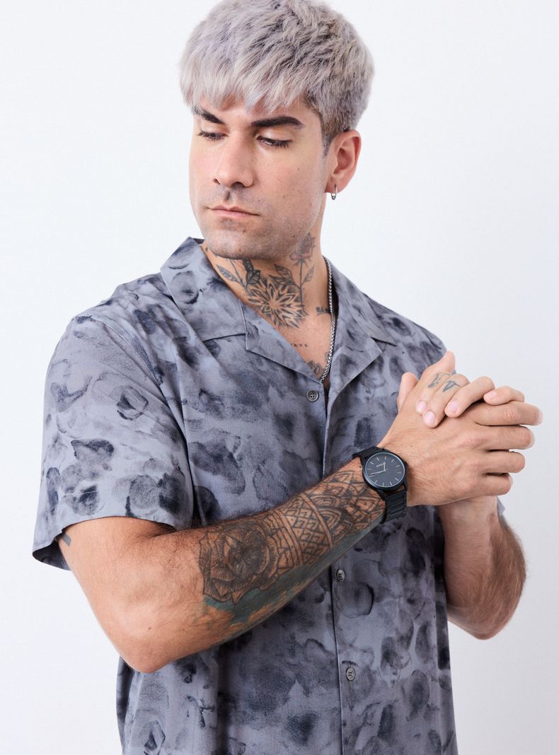 Reloj Análogo con Correa Metal Negro Hombre