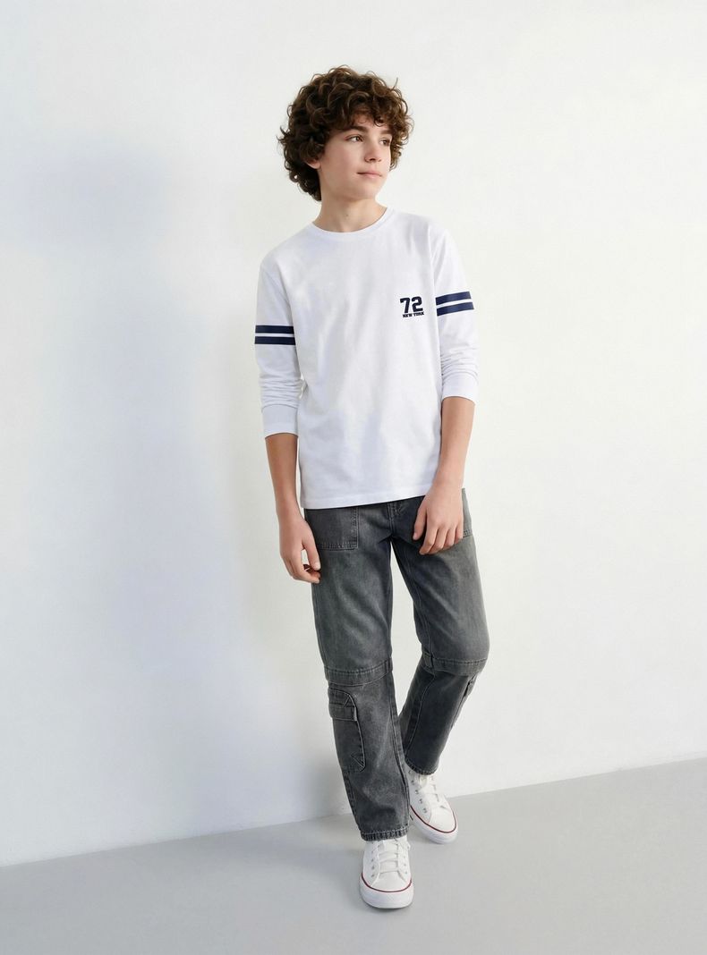 MELT JEANS FULL CARGO CON BOLSILLOS MARCADOS