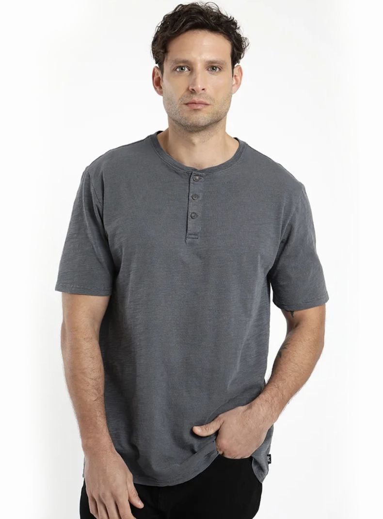 Polera Manga Corta Mao Graf