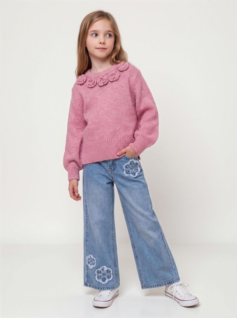 Jeans Wide Leg con Parches Desflecados de Flor