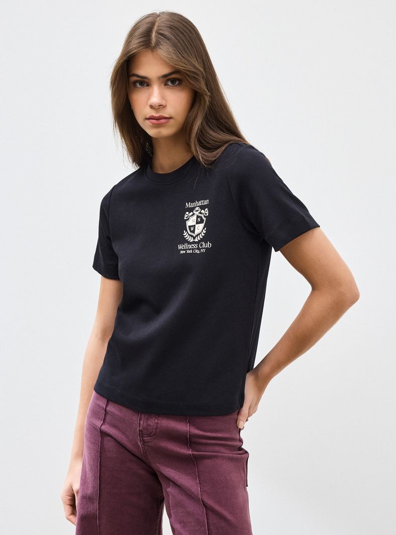 Polera Estampada Club Manga Corta